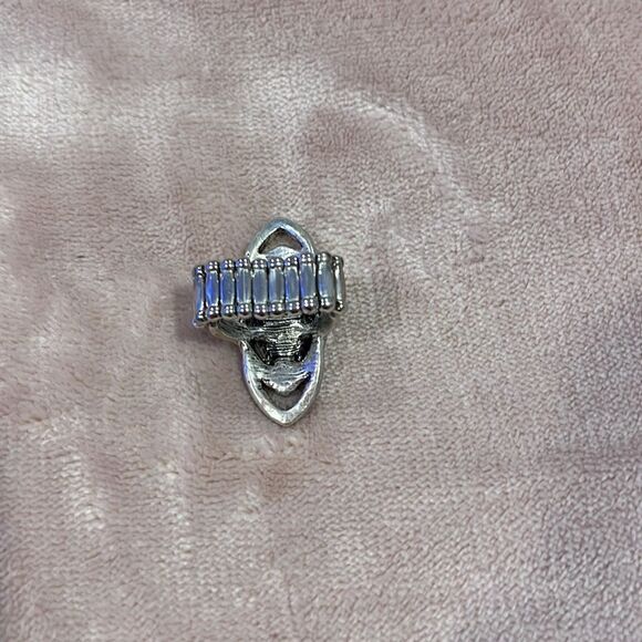 Expandable Ring   - Picture 2 of 2